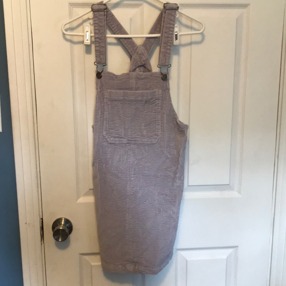 Never worn. Brand new So